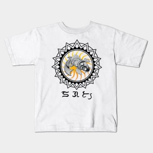 Tribal line Art Koi fish / Badlit word Dagat ( Sea) Kids T-Shirt